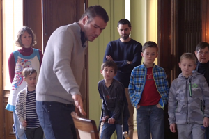 Visite de groupe au Musée Serbat